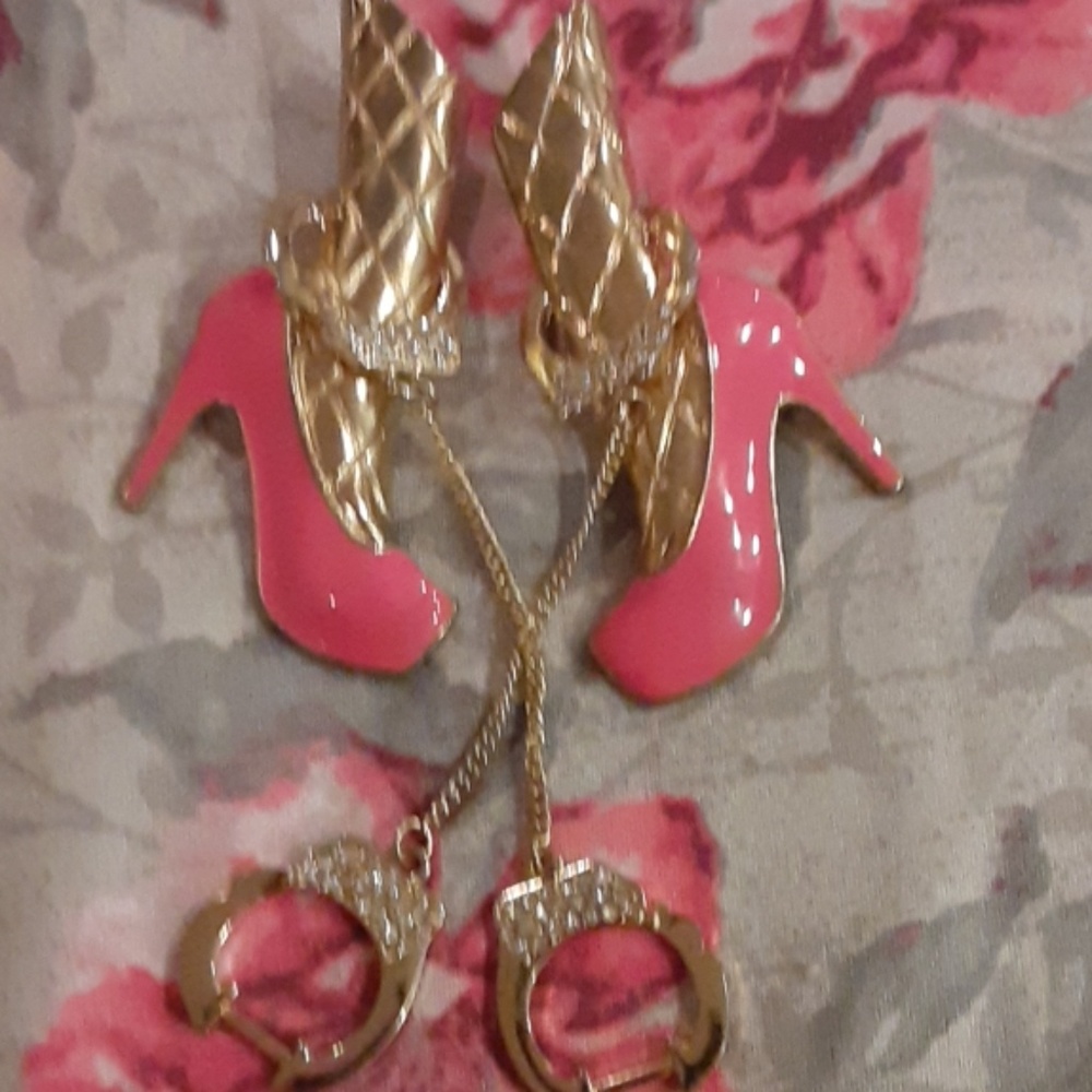 Earring